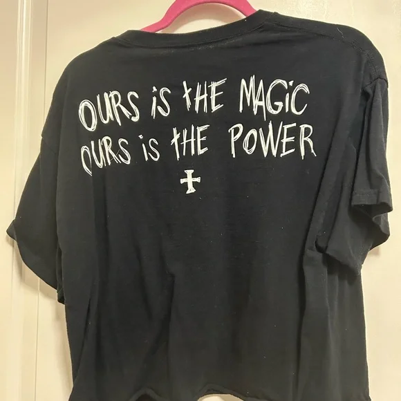 Classic Black Graphic Women's Tee - Picture 2 of 3